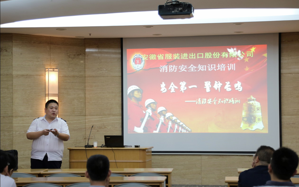 亚洲精品精华液一区