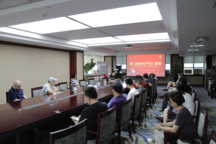 亚洲精品精华液一区