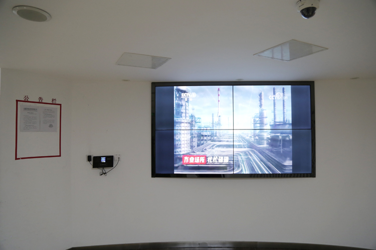 亚洲精品精华液一区