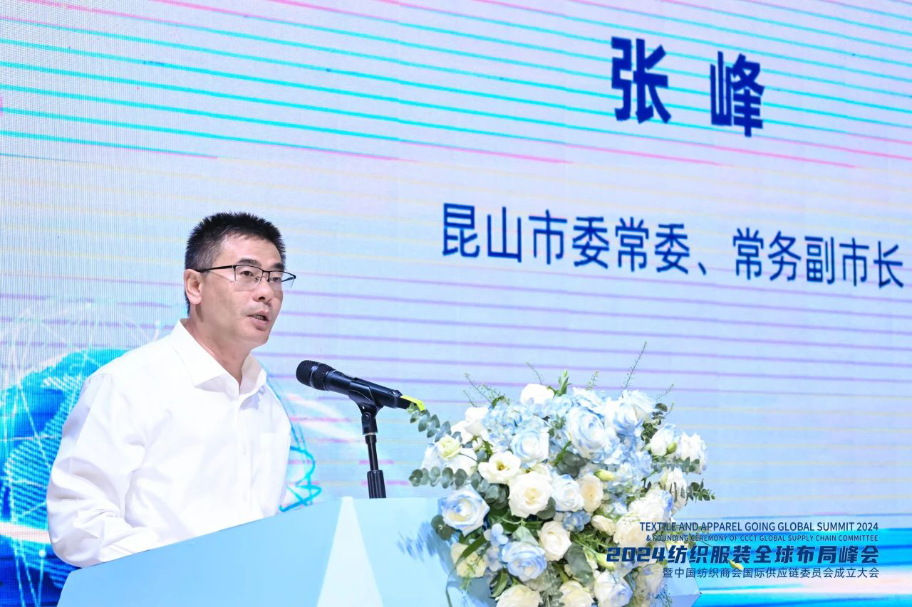 亚洲精品精华液一区
